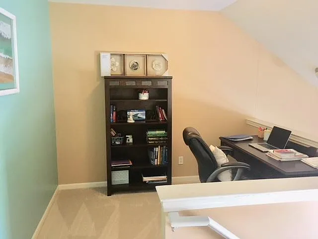 3130 Camden Dr — Photo 7
