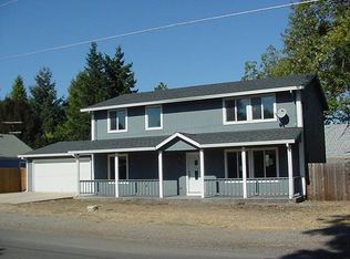 400 5th St, Phoenix, OR 97535