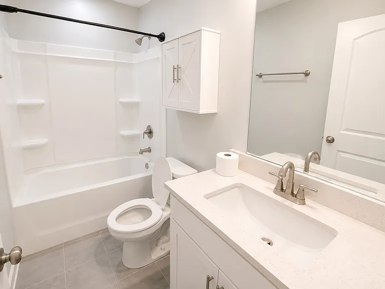 330 Ellis Ln — Photo 13