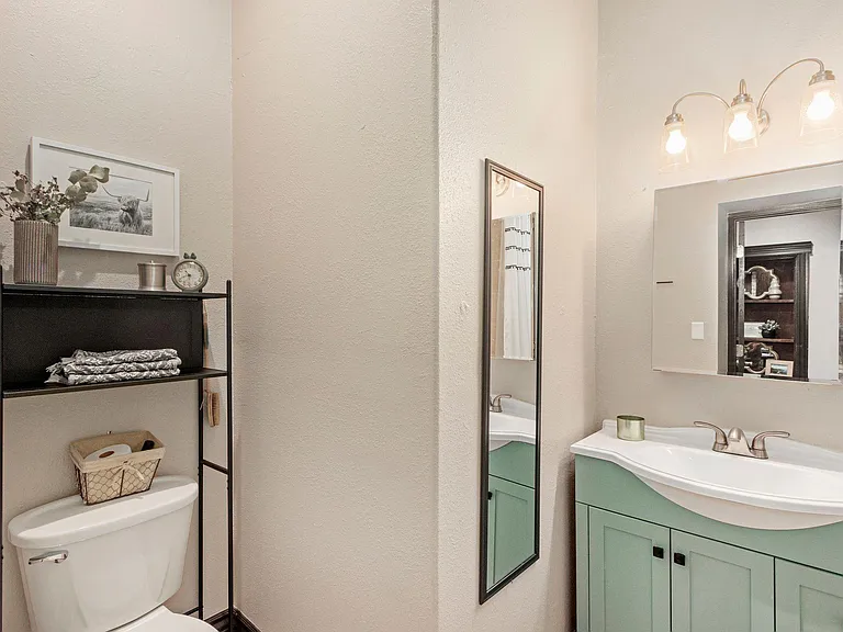 1711 Martin Luther King Blvd — Photo 24