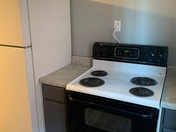 3rd image of 4117 Michigan Ave #1