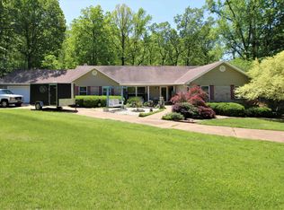 1345 Joann Dr, Southaven, MS 38671