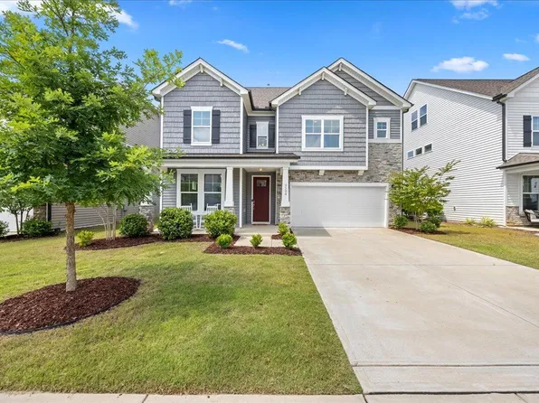 4508 Valley Crest Ln, Fuquay Varina, NC 27526
