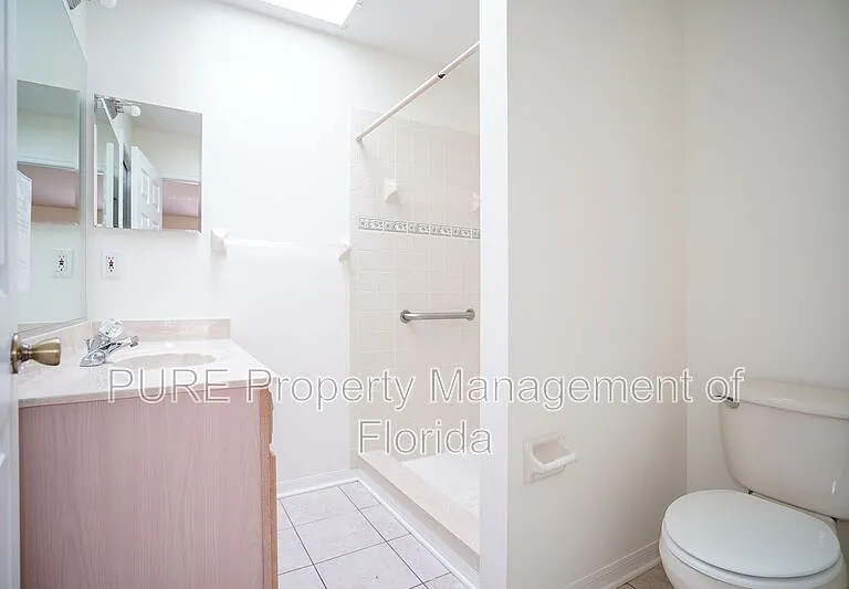 3936 NE 21st Ln — Photo 13