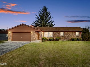 3188 W Breese Rd, Lima, OH 45806