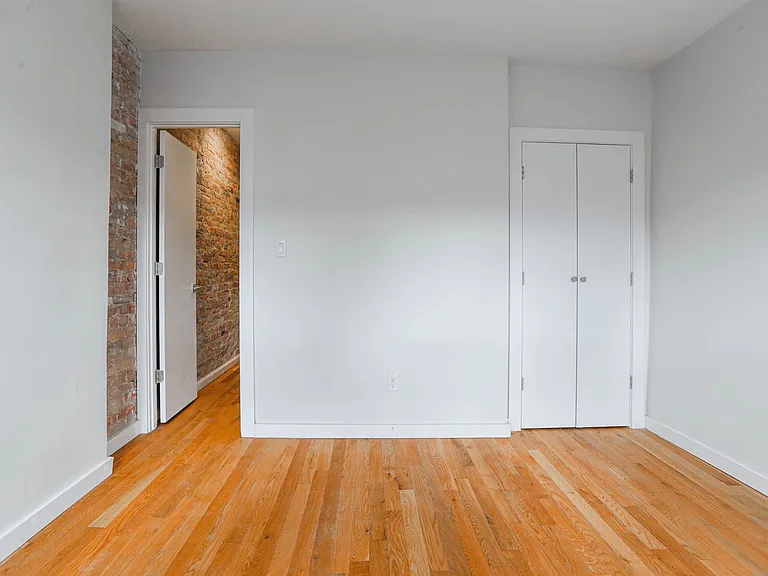2349 Pacific St #3L — Photo 7