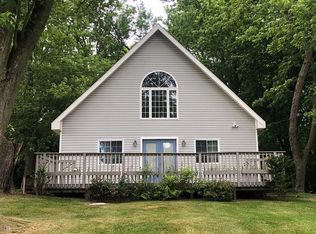 5461 Sandbeach Rd, Grass Lake, MI 49240