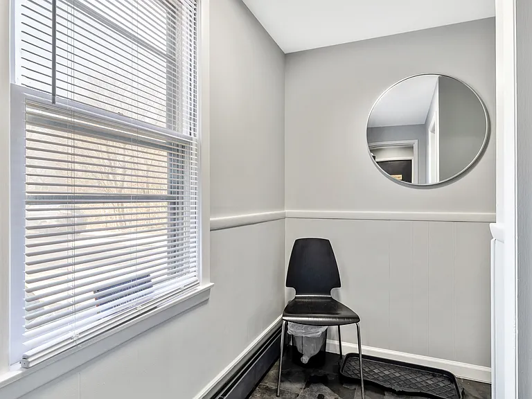 239 S Union St #6 — Photo 3