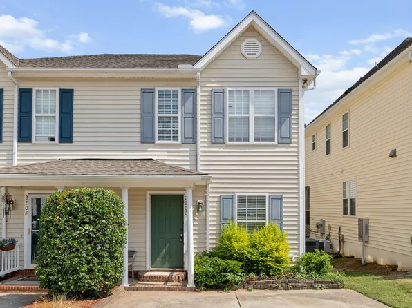 2200 Turtle Point Dr, Raleigh, NC 27604