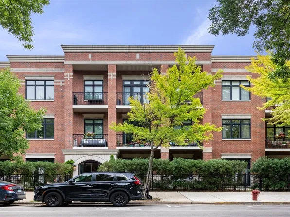 4927 N Damen Ave APT 2F, Chicago, IL 60625