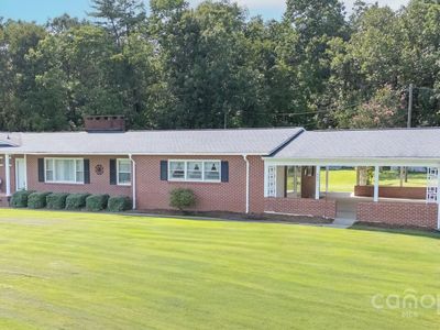 668 Meadowood St, Hudson, NC, 28638