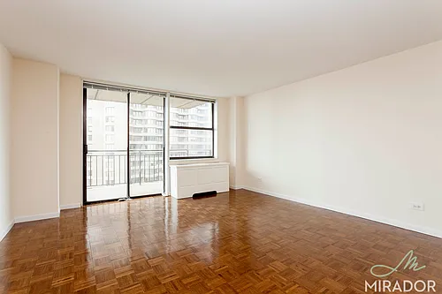 330 E 39th St #29R Photo 1