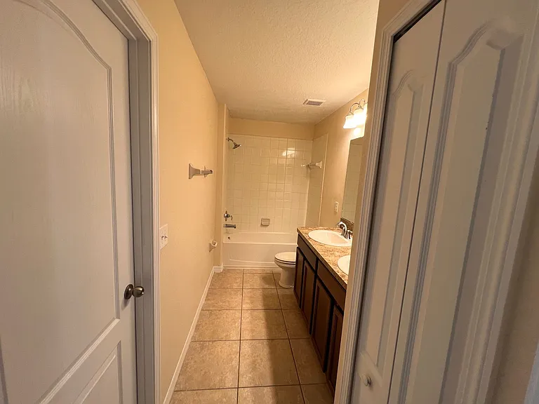 15606 Camp Dubois Cres — Photo 25