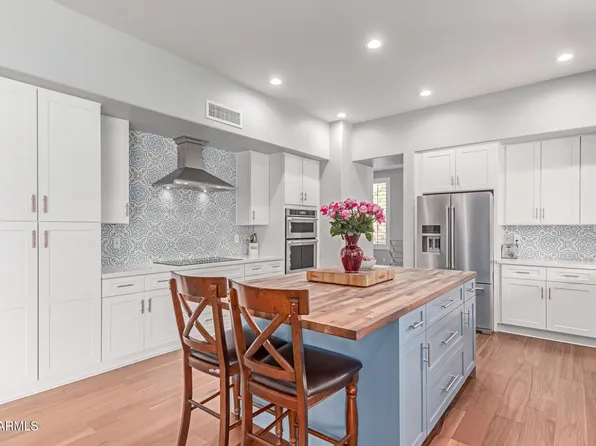 483 N HALSTED Court, Chandler, AZ 85225