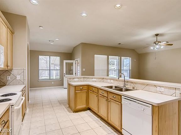 5th image of 19239 Hollis Garden Dr