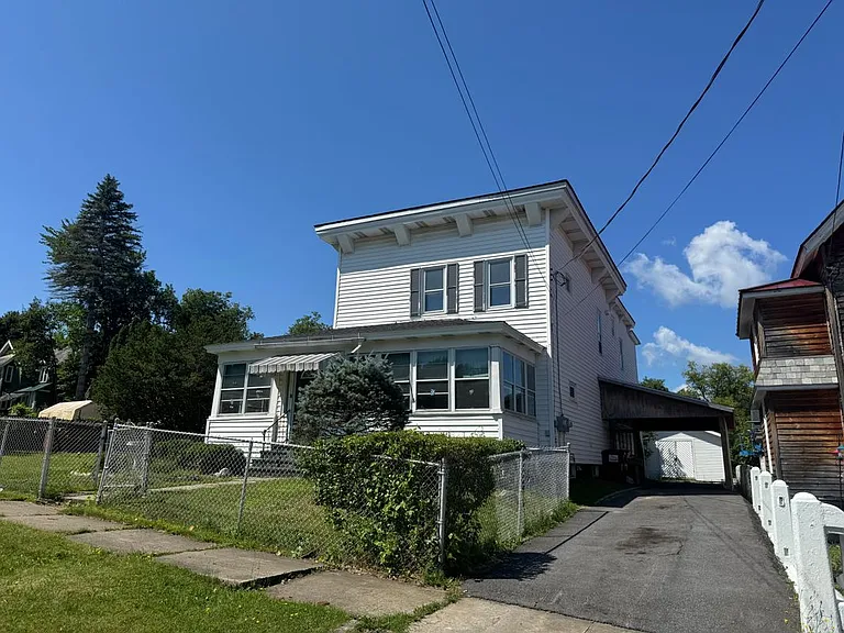 103 Broad St #2 — Photo 1