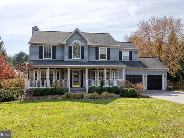 10 Dorset Hill Ct, Owings Mills, MD 21117