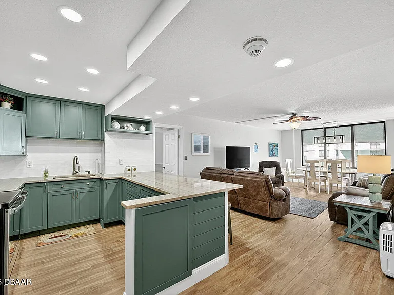 3051 S Atlantic Ave #1005 — Photo 3