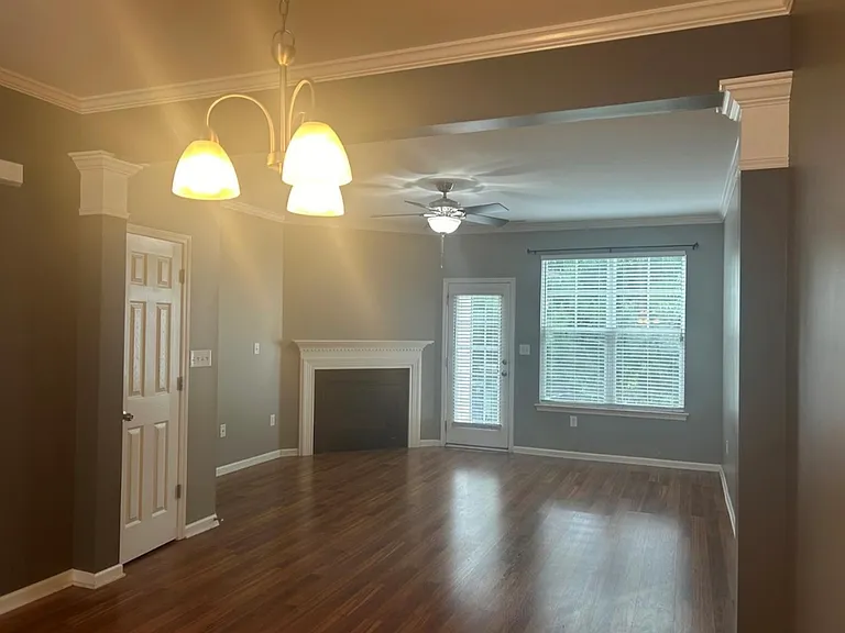 8432 Central Dr — Photo 3