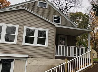 1051 Saint Clair Rd, Johnstown, PA 15905