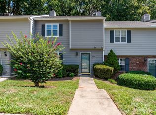 6024 Heath Valley Rd, Charlotte, NC 28210