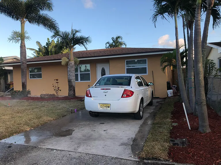 616 W Broward St — Photo 14