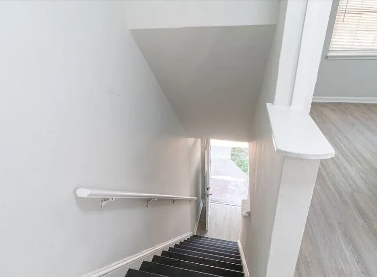 125 Yorke St — Photo 10