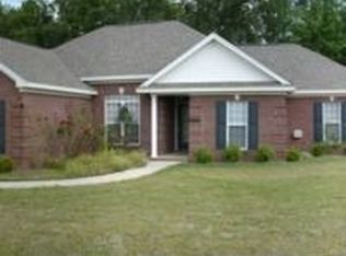 246 Stone River Loop, Wetumpka, AL 36092