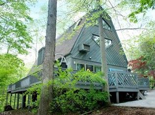 503 Brookpark Dr, Cuyahoga Falls, OH 44223
