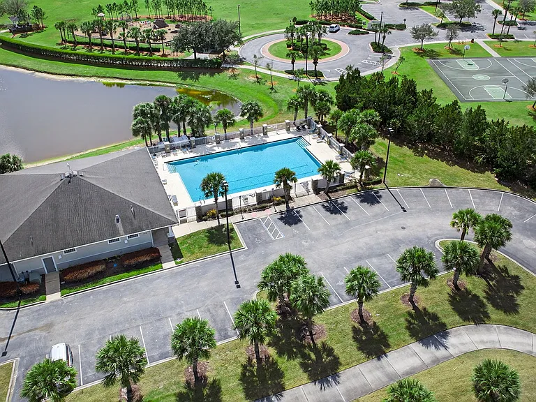 Community pool