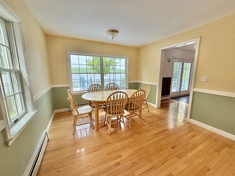 152 Pond Shore Way — Photo 5