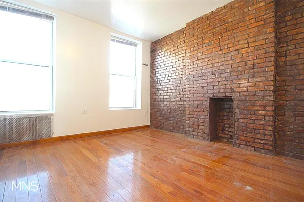 Rented by MNS | media 29