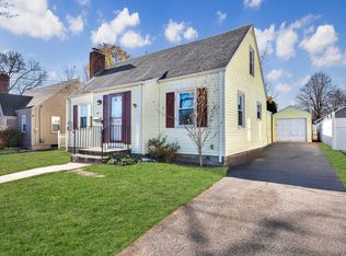 59 Buckland Rd, Wethersfield, CT 06109