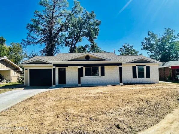 208 N Oleander St, Opelousas, LA 70570