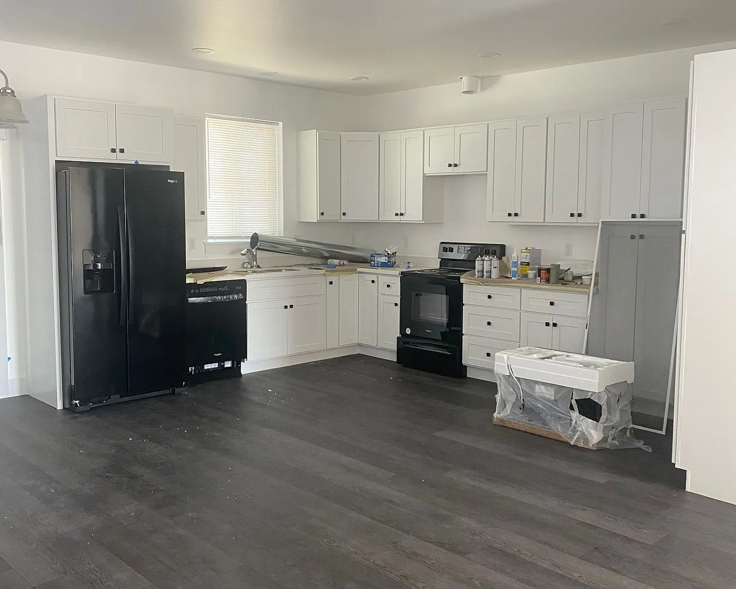 3 bed, 2.5 bath, 1900 sqft, $2,600 — Photo 3
