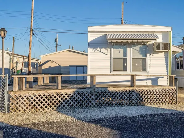 5 Channel Dr, Wildwood, NJ 08260