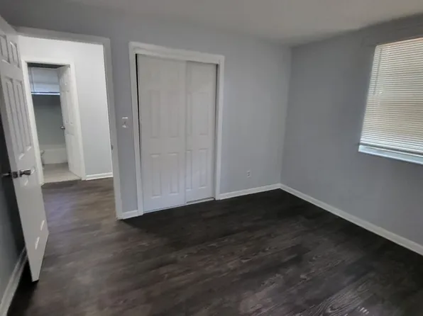 1625 W 26th St.