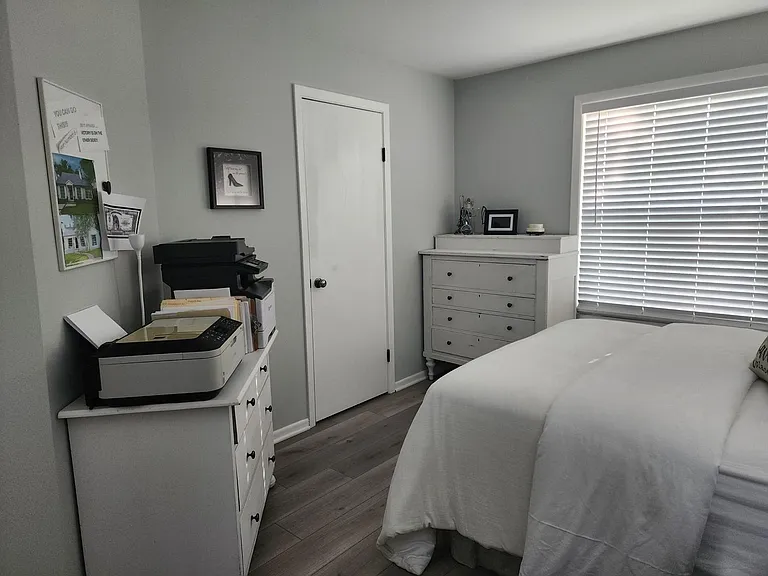 Raymond Dr — Photo 19