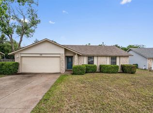 304 Garden Ct, Round Rock, TX 78664