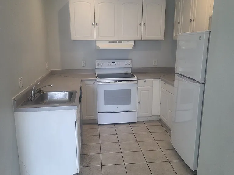 1209 William St #1 — Photo 3