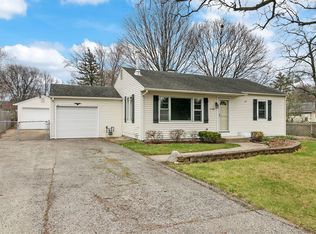 32955 N Wayside Pl, Grayslake, IL 60030