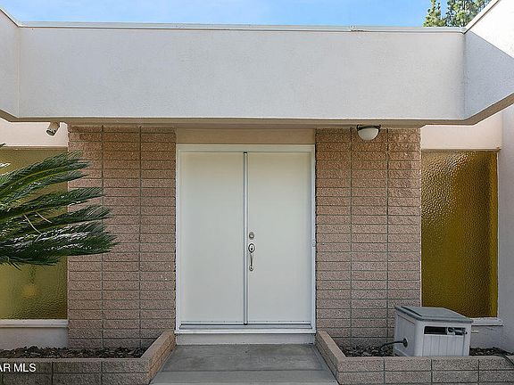 4th image of 639 Camino Manzanas