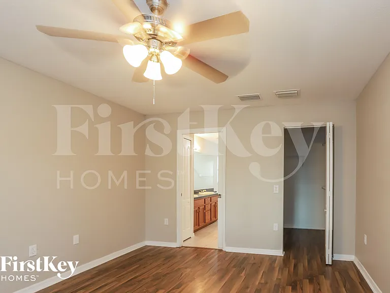 616 Sunset Beach Ct — Photo 7
