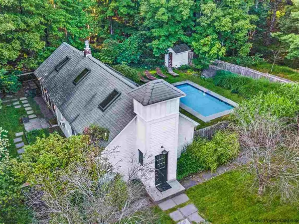 909 Queens Hwy, Kerhonkson, NY 12446