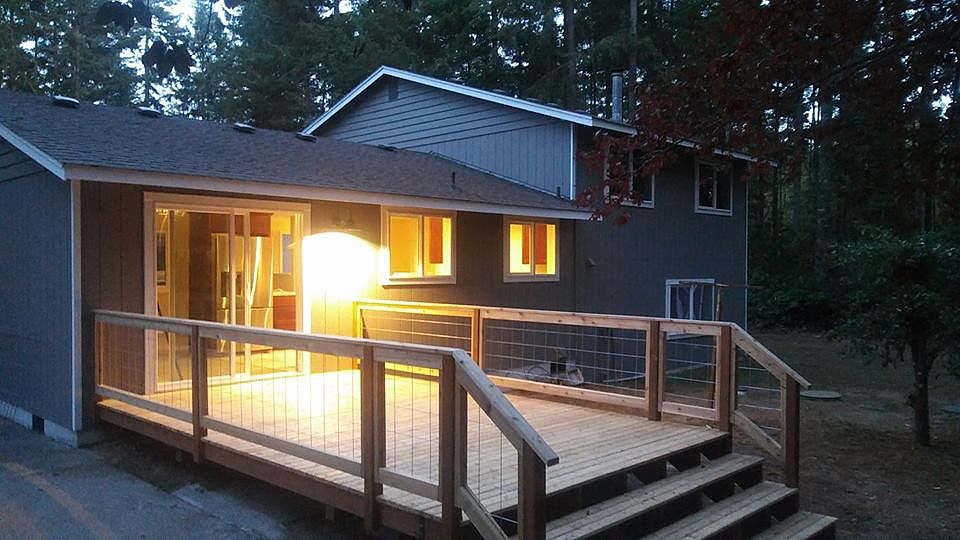 1st image of 930 NW Mushroom Ln