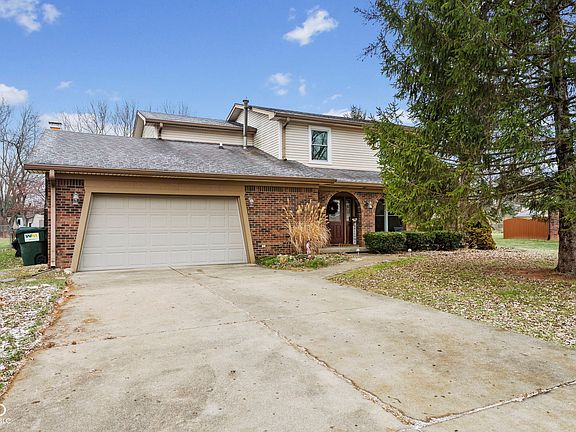3rd image of 1115 S Quail Ct