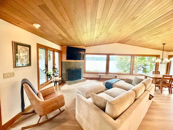 (undisclosed Address), Freeland, WA 98249
