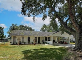 102 Chicory Ln, Lafayette, LA 70506
