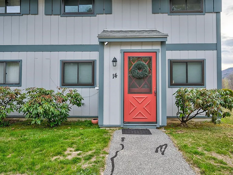 14 Hill N Vale Ln #14 — Photo 48