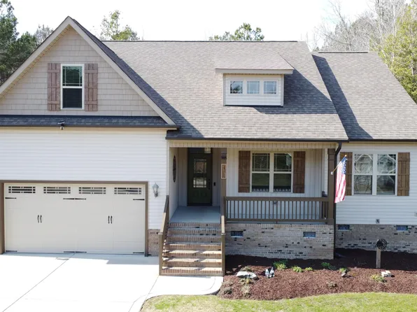 111 Shagbark Lane, Zebulon, NC 27597